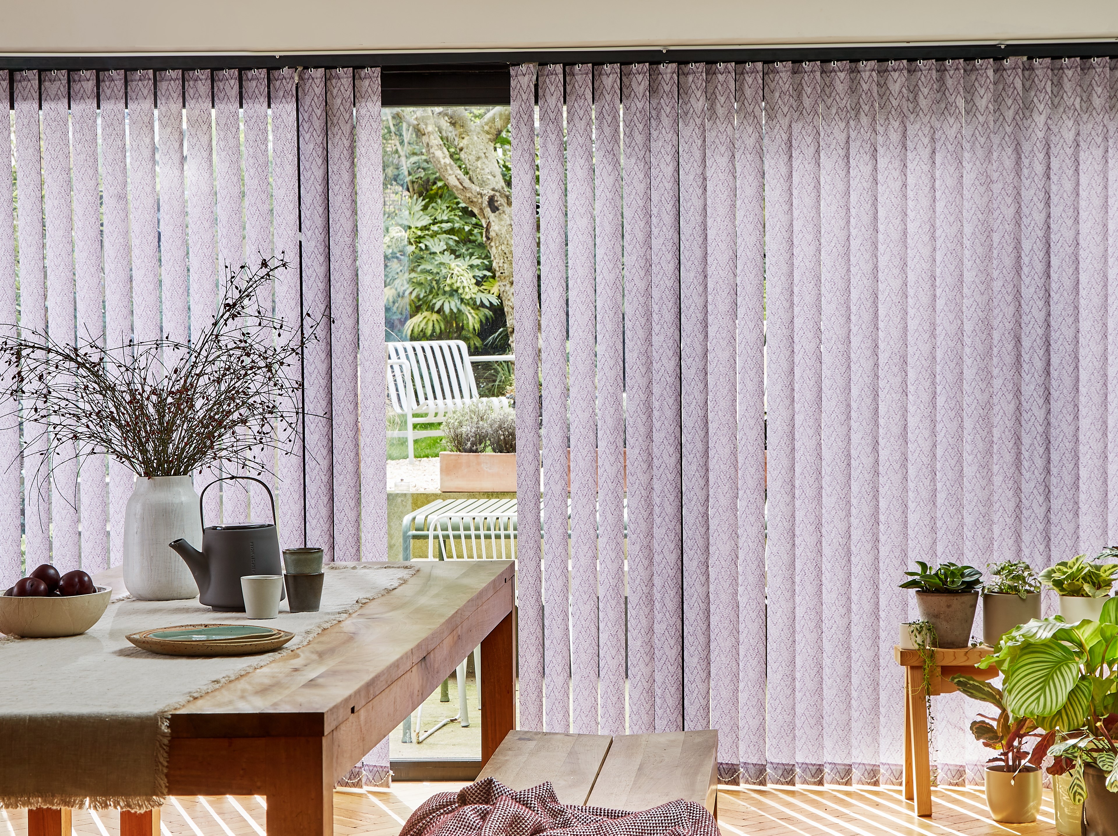 arena-2021-verticals-launch-vertical-blinds-pink-purple-div-isabella-aubergine-029-v2-crop.jpg